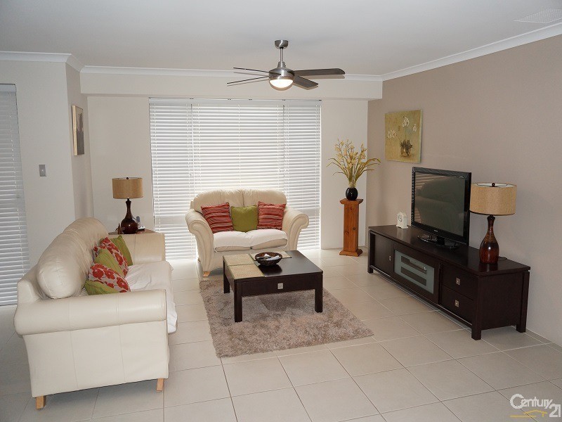 16 Atlin Lane, Secret Harbour WA 6173