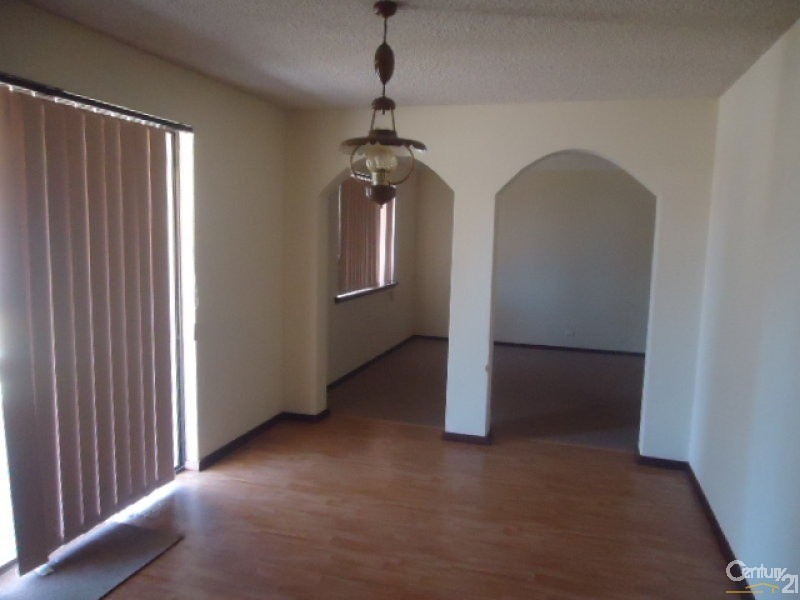 1 Waikiki Road, Safety Bay WA 6169