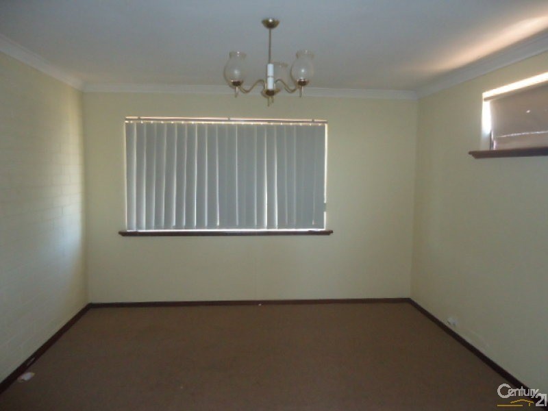 1 Waikiki Road, Safety Bay WA 6169