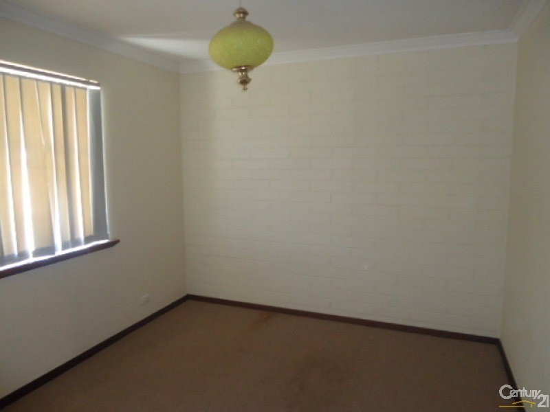 1 Waikiki Road, Safety Bay WA 6169