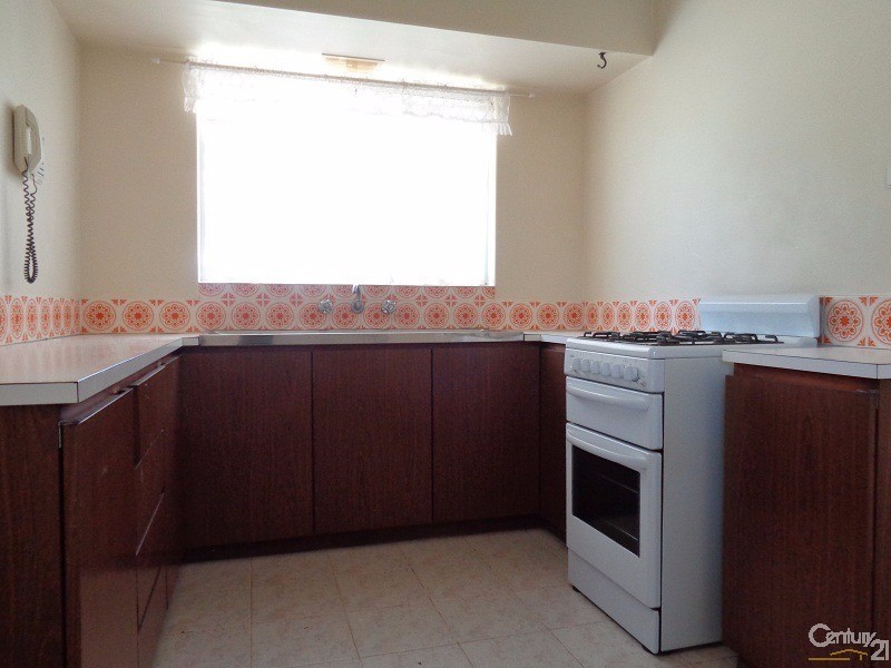 9 Waterton Way, Cooloongup WA 6168