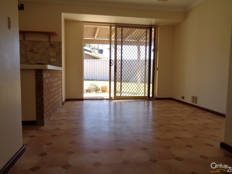 9 Spinnaker Close, Waikiki WA 6169