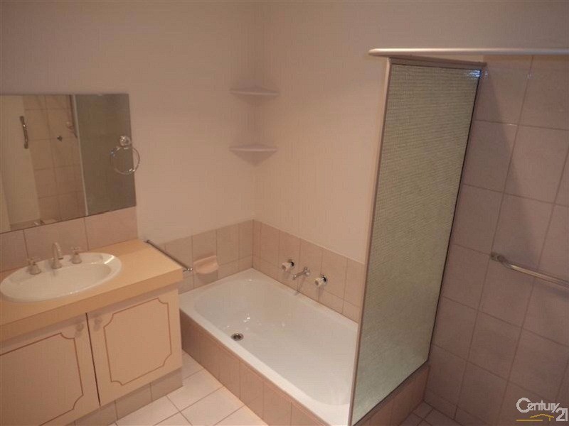 9/101 Simpson Avenue, Rockingham WA 6168
