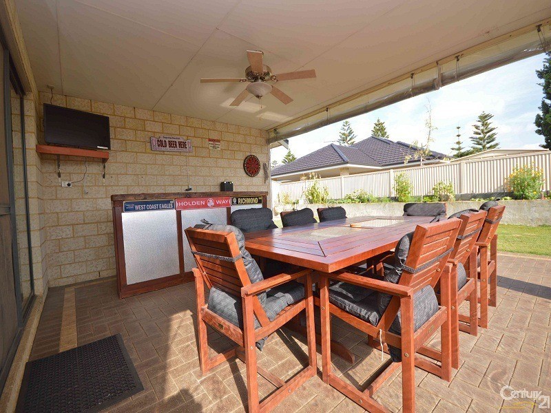 32 Baycliff Turn, Waikiki WA 6169
