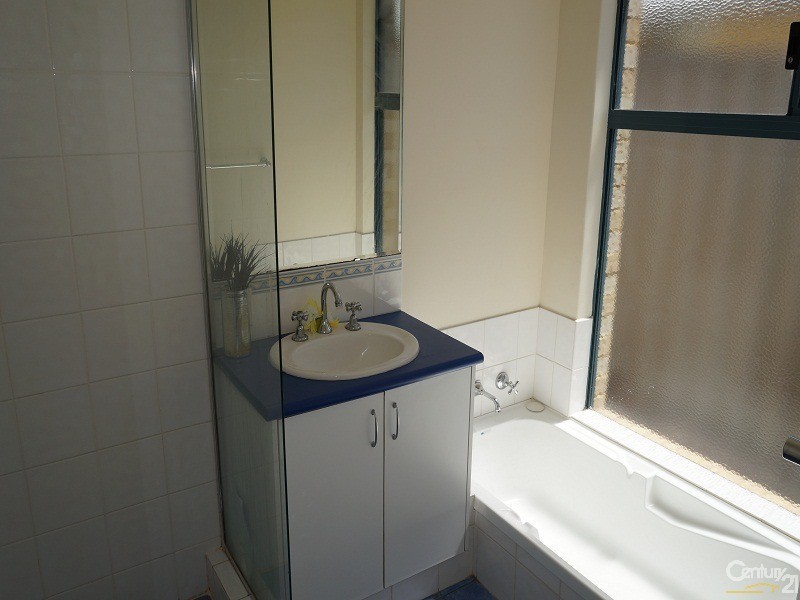 51 Zaragoza Drive, Port Kennedy WA 6172