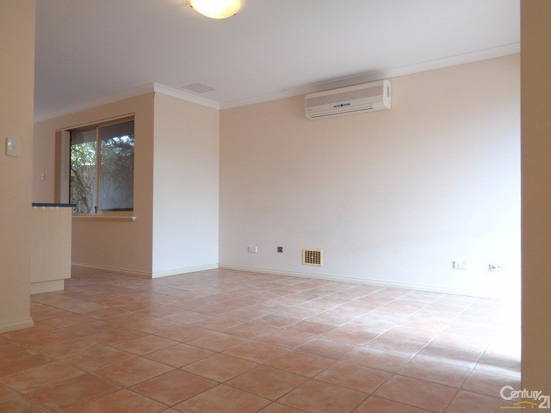 6/51 Laguardia Loop, Port Kennedy WA 6172