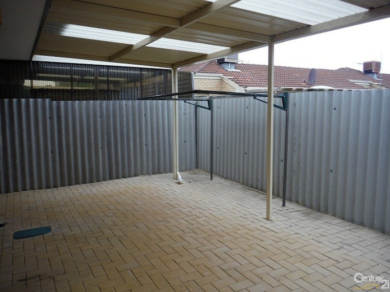 13/101 Simpson Avenue, Rockingham WA 6168