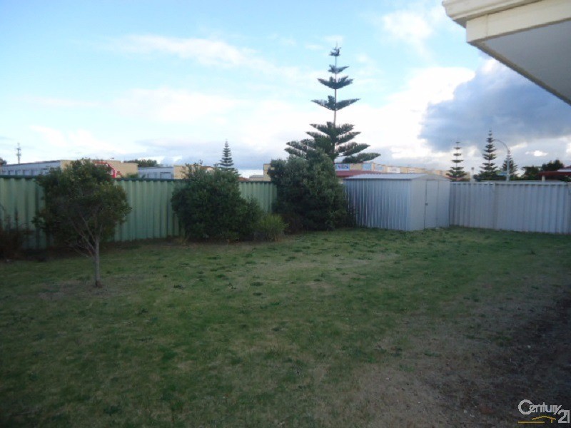 3 Sevilla Terrace, Port Kennedy WA 6172