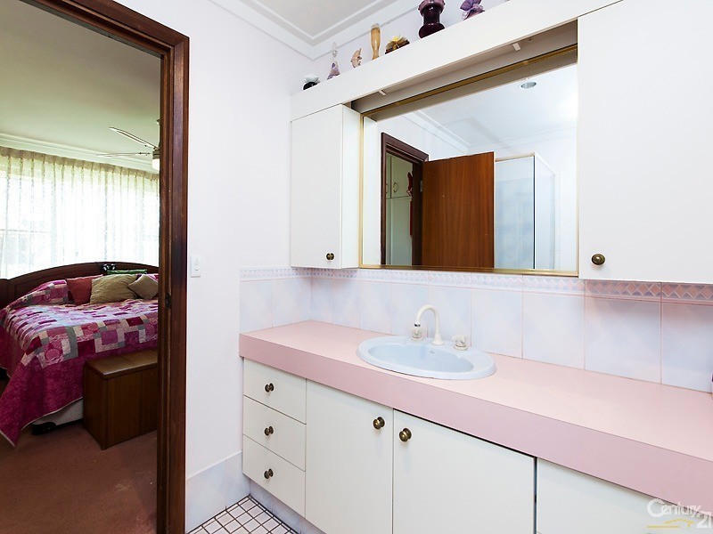 19 Hokin Street, Waikiki WA 6169