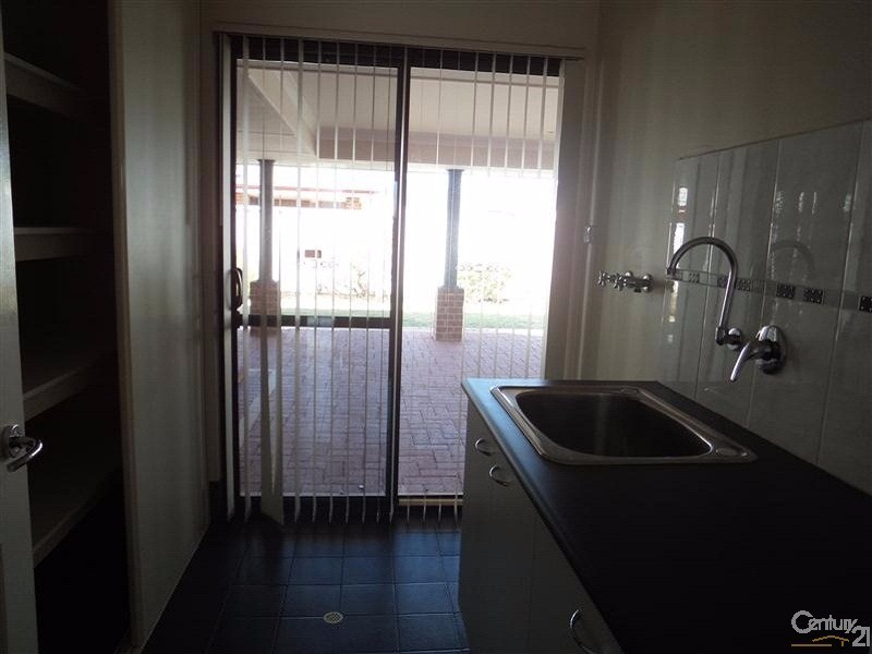 36 Oceanrunner Boulevard, Shoalwater WA 6169