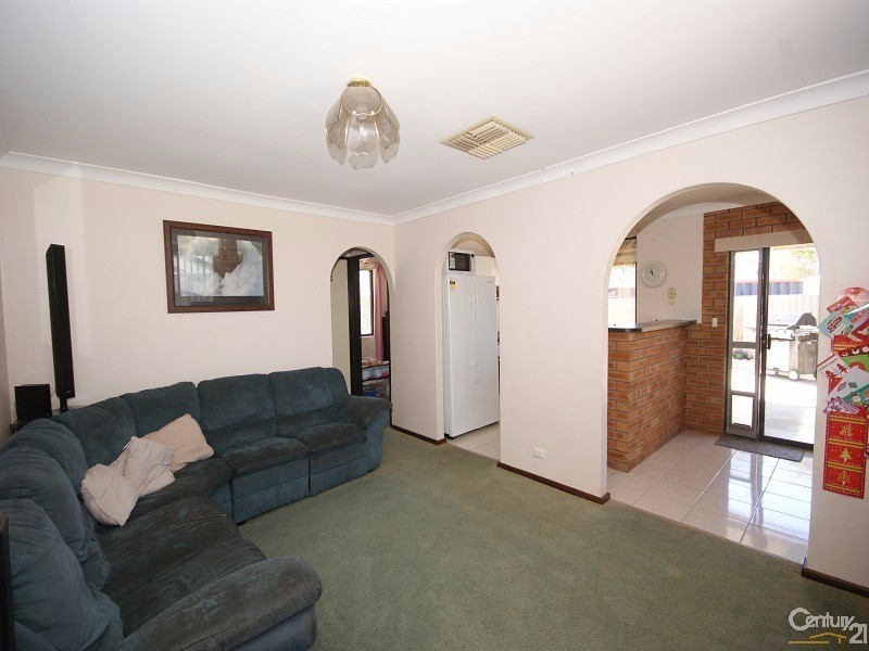 14B Toora Place, Cooloongup WA 6168