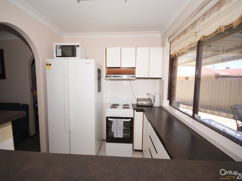 14B Toora Place, Cooloongup WA 6168