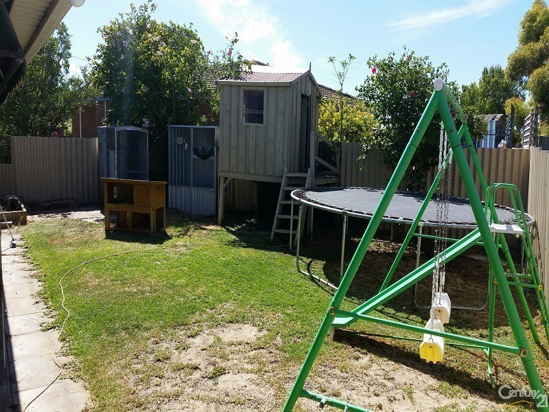 14B Toora Place, Cooloongup WA 6168