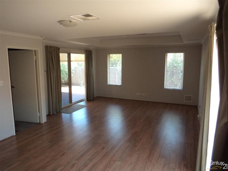 20 Alicante Mews, Secret Harbour WA 6173