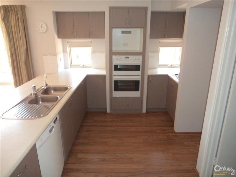 20 Alicante Mews, Secret Harbour WA 6173