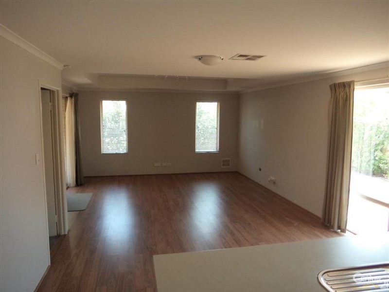 20 Alicante Mews, Secret Harbour WA 6173