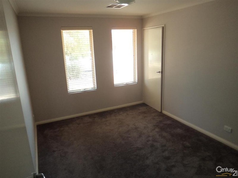 20 Alicante Mews, Secret Harbour WA 6173