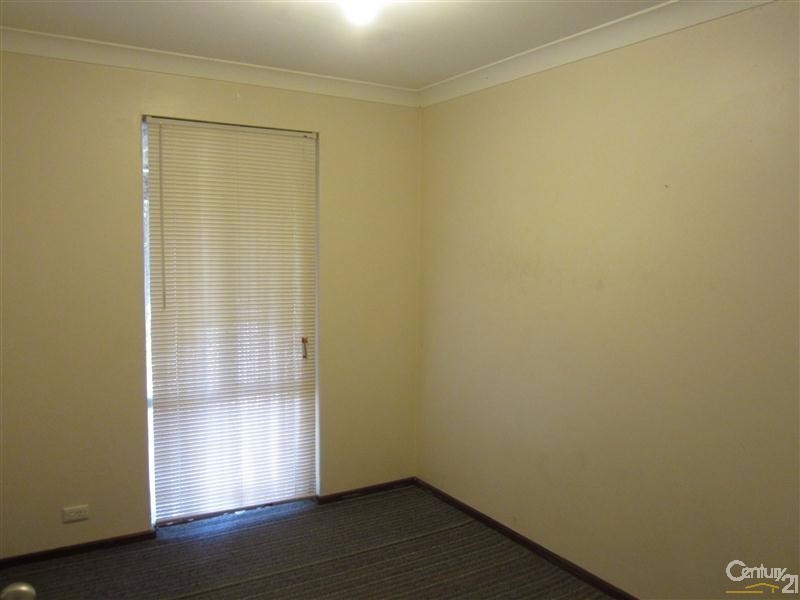 20 Cambridge Crescent, Cooloongup WA 6168