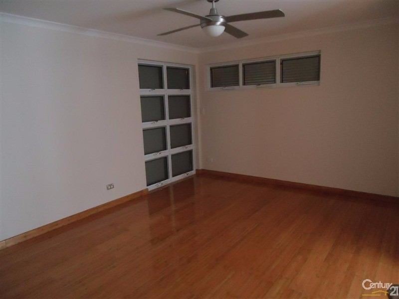 16 Johanna Way, Secret Harbour WA 6173