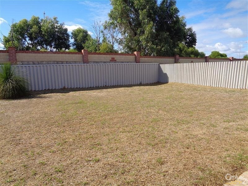 24 Concordia Way, Rockingham WA 6168