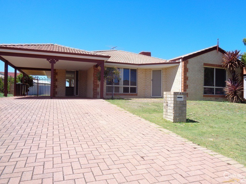 17 St Ettiene Gardens, Port Kennedy WA 6172