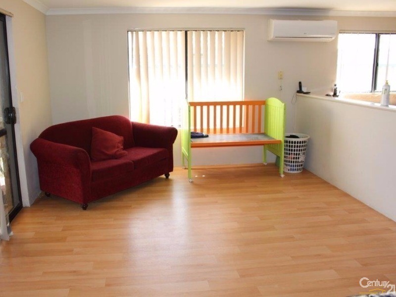 10 Corfu Pass, Port Kennedy WA 6172