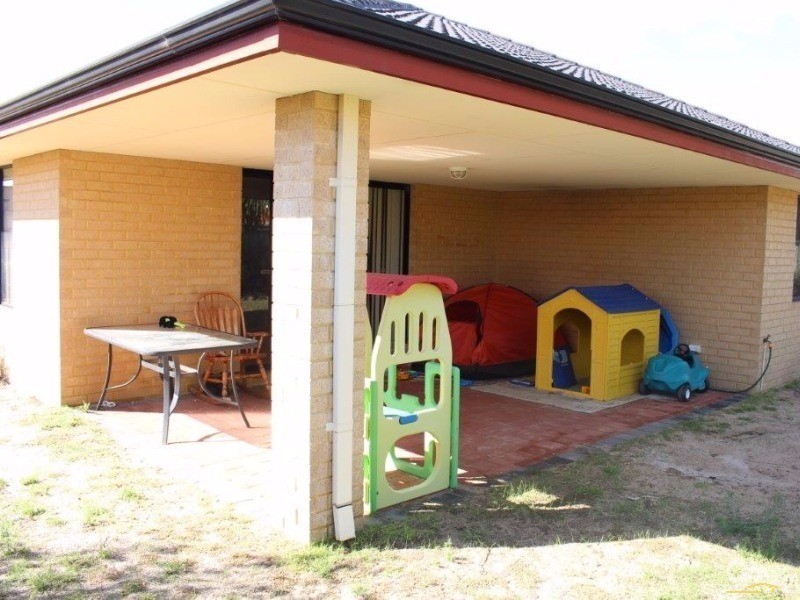 10 Corfu Pass, Port Kennedy WA 6172