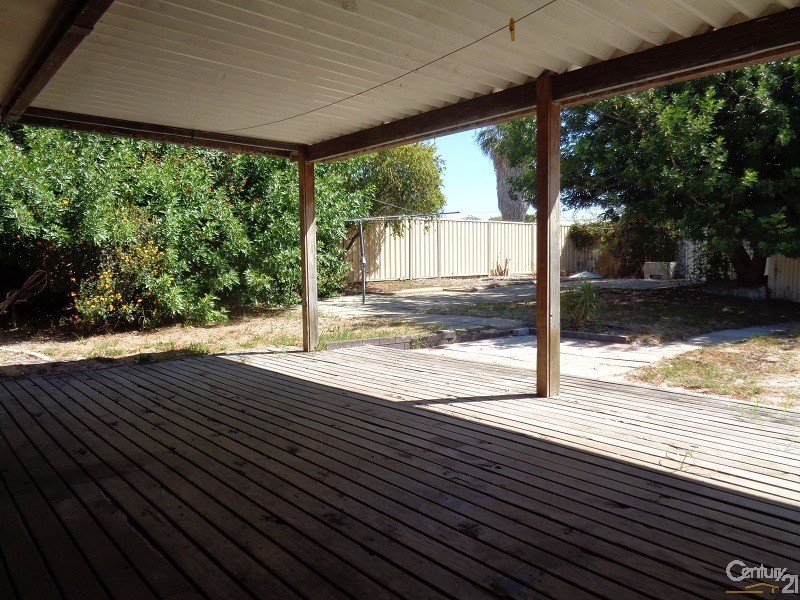 31 Pegasus Street, Rockingham WA 6168