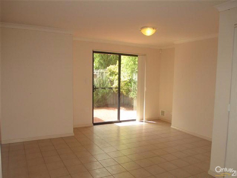 7/14 Alora Drive, Port Kennedy WA 6172