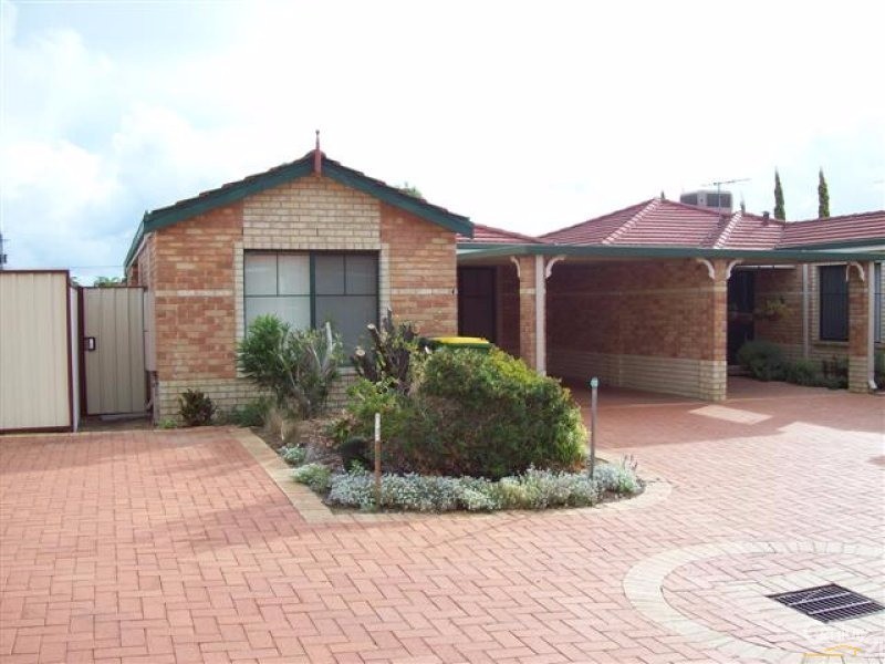 4/10 Nabberu Loop, Cooloongup WA 6168