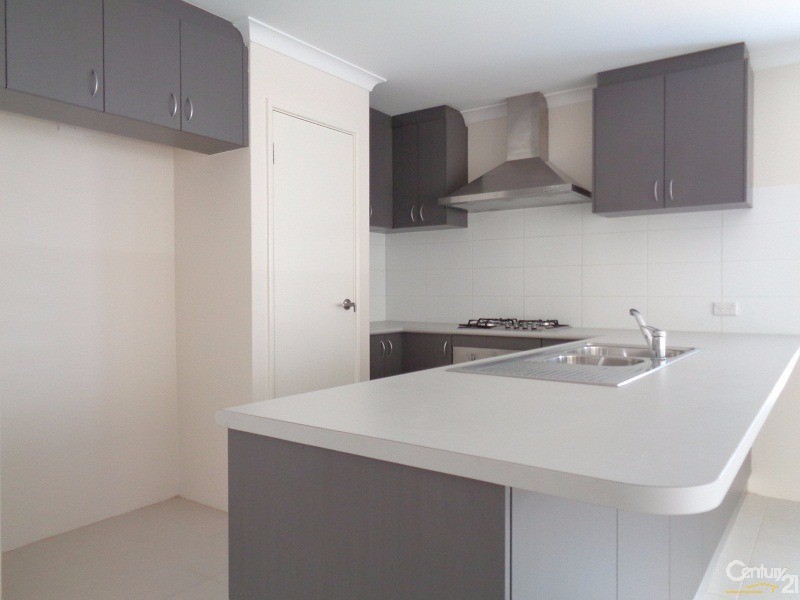16 Monjon Way, Baldivis WA 6171