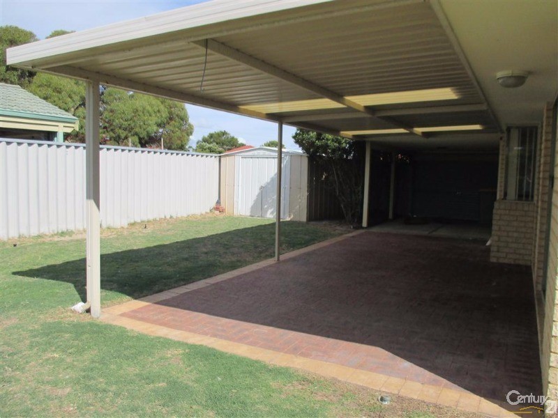 9 Marigold Place, Waikiki WA 6169