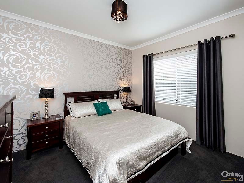 9 Torcross Street, Warnbro WA 6169