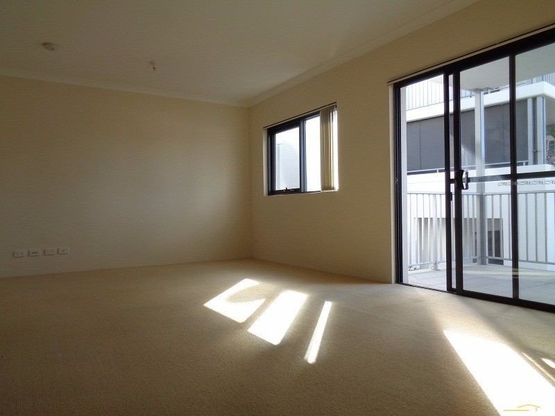 84/18-24 Kent Street, Rockingham WA 6168
