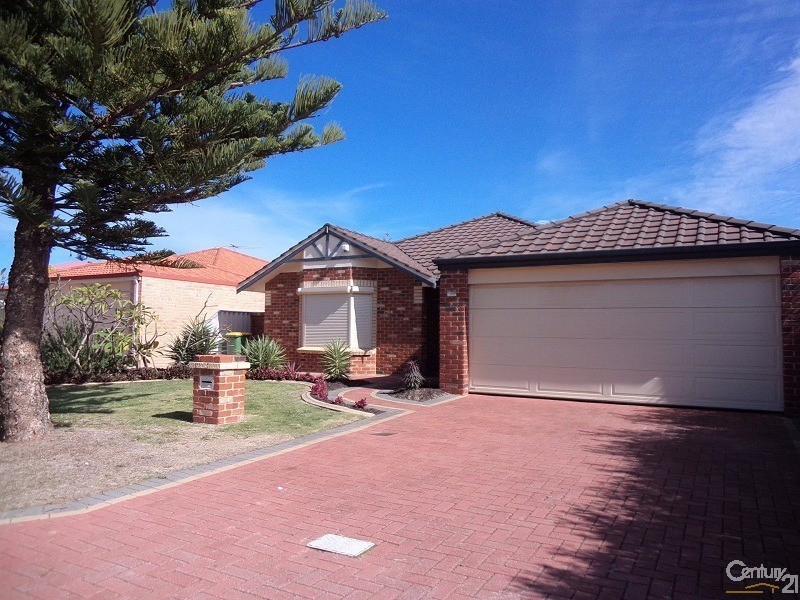 28 Galway Gardens, Warnbro WA 6169