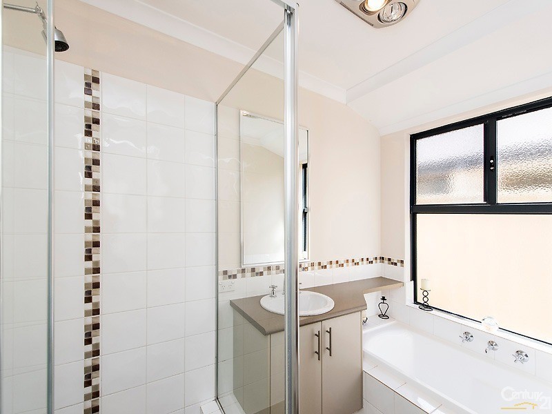 24 Lorne Bend, Secret Harbour WA 6173