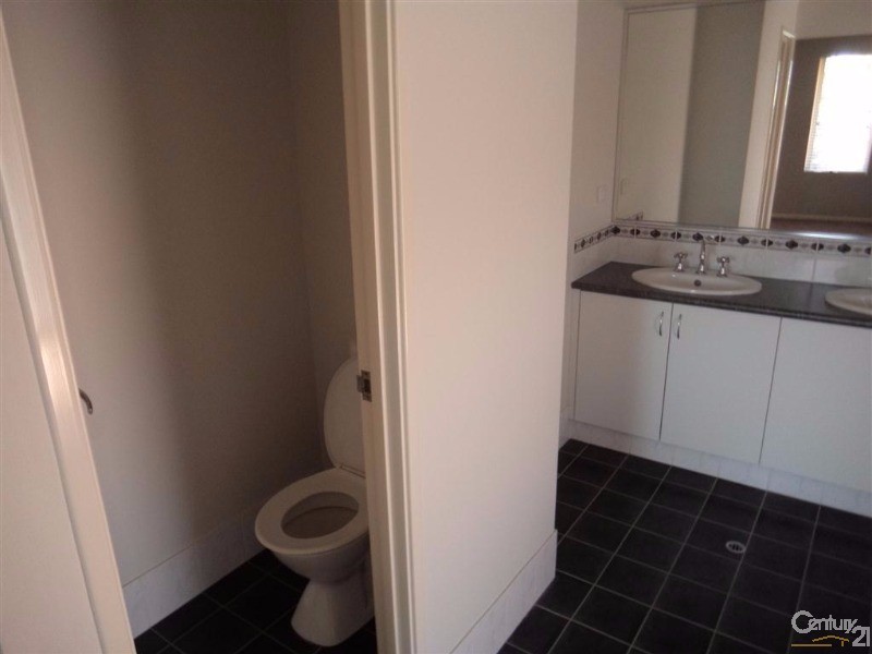 20 Alicante Mews, Secret Harbour WA 6173