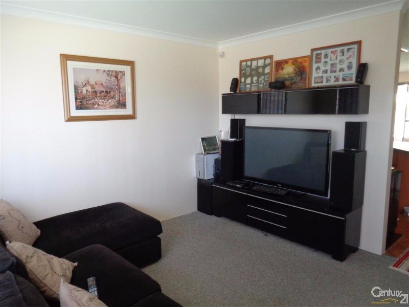 11 Edgbaston Crescent, Port Kennedy WA 6172