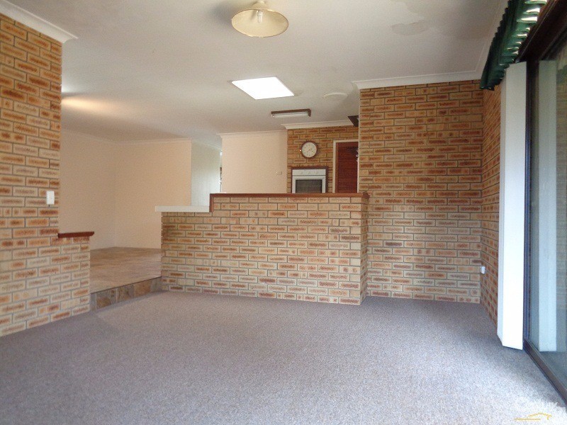 1 Ballard Court, Cooloongup WA 6168