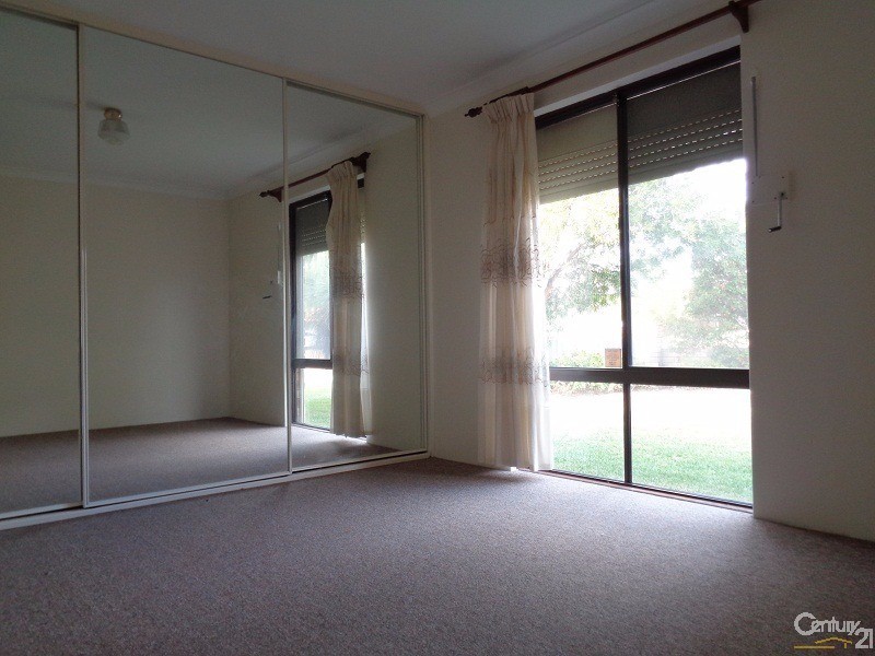 1 Ballard Court, Cooloongup WA 6168