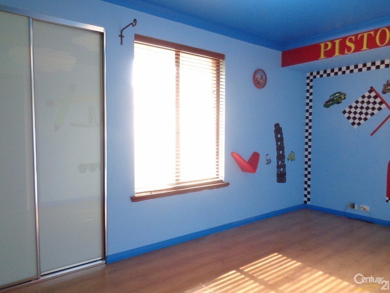 1 Ballard Court, Cooloongup WA 6168