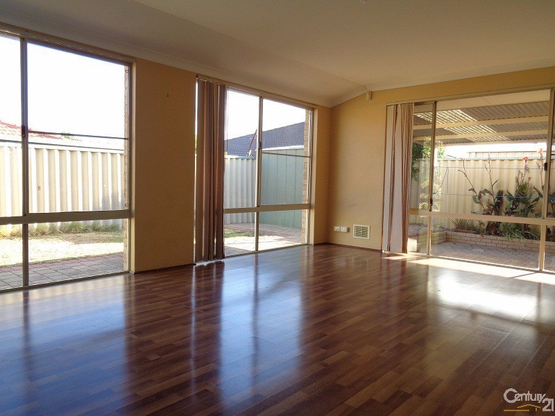 7 Kilmeny Loop, Warnbro WA 6169