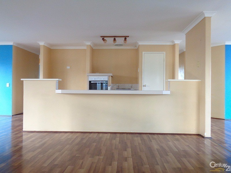 7 Kilmeny Loop, Warnbro WA 6169