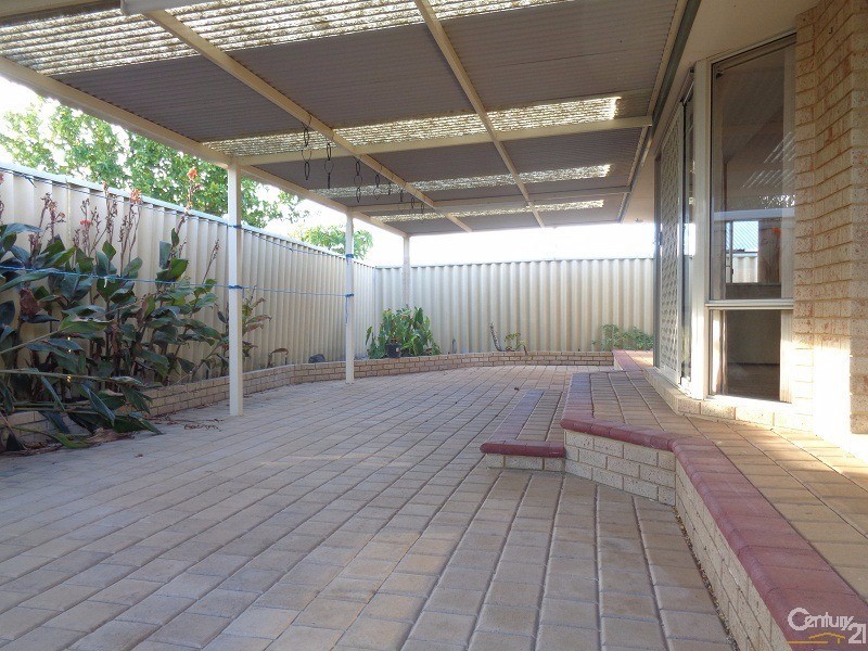 7 Kilmeny Loop, Warnbro WA 6169