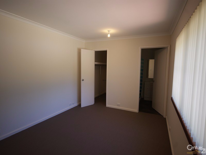 1  Farrington Street, Warnbro WA 6169