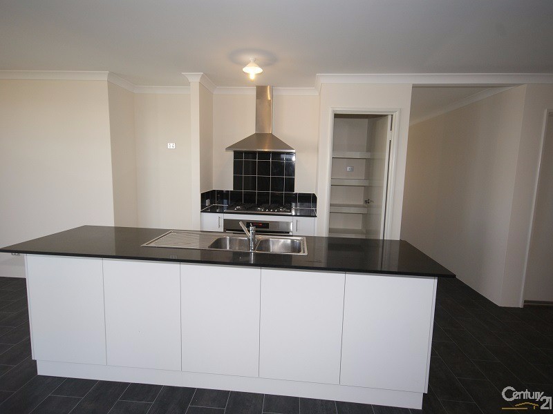 45 Bristlebird Approach, Baldivis WA 6171