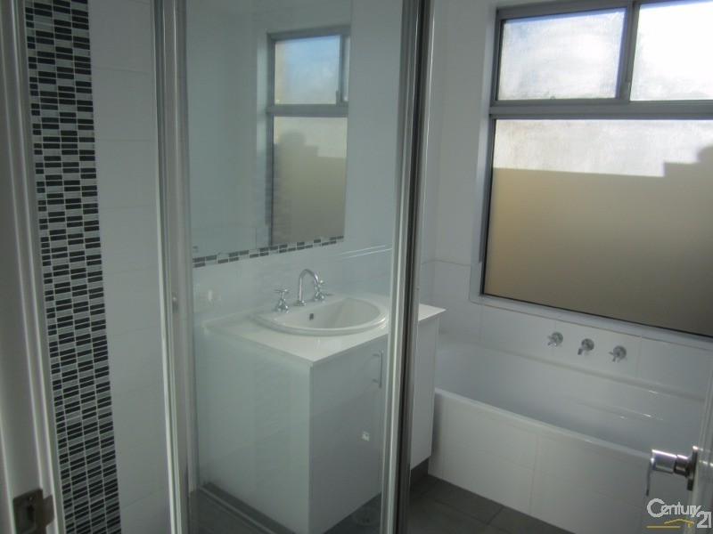 71 Adelong Avenue, Golden Bay WA 6174