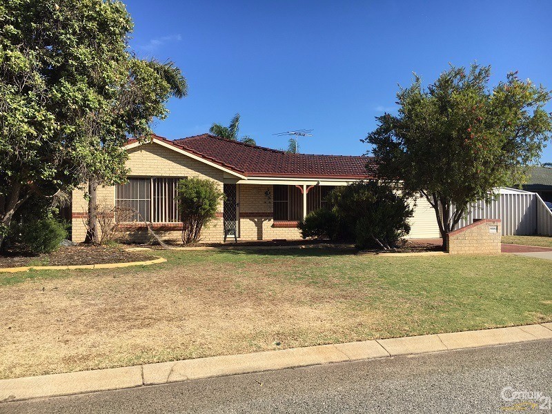 9 Marigold Place, Waikiki WA 6169