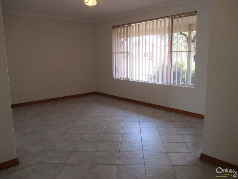 9 Marigold Place, Waikiki WA 6169