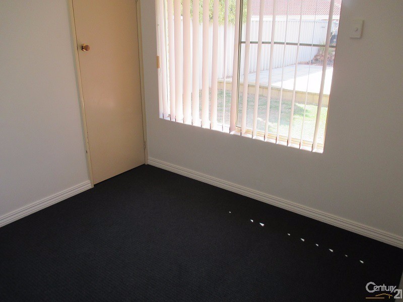 9 Marigold Place, Waikiki WA 6169